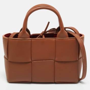 Pre Owned Bottega Veneta Brown Intrecciato Leather Candy Arco Tote