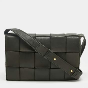 Pre Owned Bottega Veneta Dark Green Intrecciato Leather Cassette Shoulder Bag