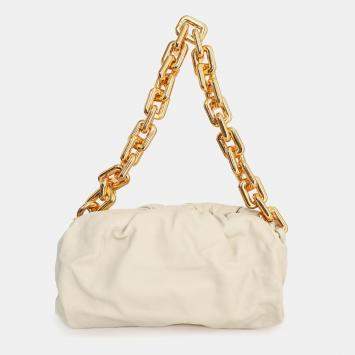 مملوكة مسبقًا Bottega Veneta White Leather The Chain Pouch Bag