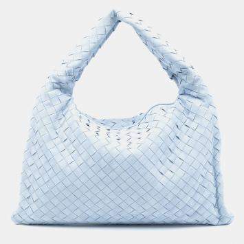 مملوكة مسبقًا Bottega Veneta Blue Small Suede Intrecciato Hop Hobo