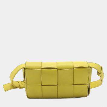 مملوكة مسبقًا Bottega Veneta Yellow Leather Cassette Belt Bag
