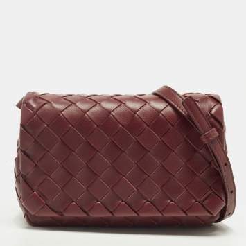 مملوكة مسبقًا Bottega Veneta Red Intrecciato Leather Flap Crossbody Bag