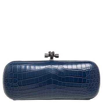 Pre Owned Bottega Veneta Blue Crocodile Knot Clutch
