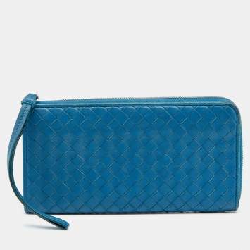 Pre Owned Bottega Veneta Blue Intrecciato Leather Zip Around Wristlet Wallet