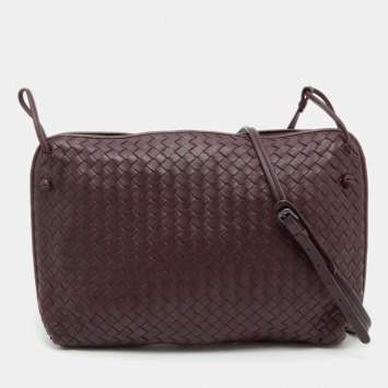 Pre Owned Bottega Veneta Burgundy Intrecciato Leather Nodini Shoulder Bag