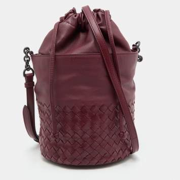 Pre Owned Bottega Veneta Burgundy Intrecciato Leather Bucket Bag