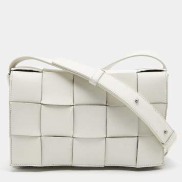Pre Owned Bottega Veneta White Intrecciato Leather Cassette Shoulder Bag
