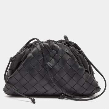 Pre Owned Bottega Veneta Black Intrecciato Leather Mini The Pouch Bag