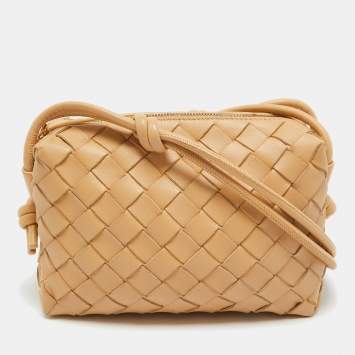 Pre Owned Bottega Veneta Beige Intrecciato Leather Mini Loop Crossbody Bag