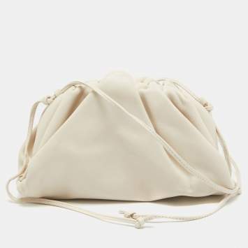 Pre Owned Bottega Veneta Off White Leather Mini The Pouch Bag