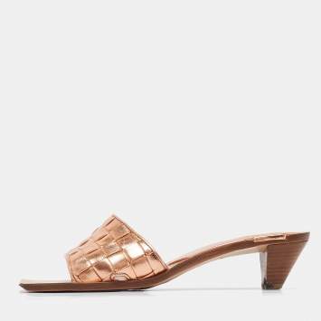 Pre Owned Bottega Veneta Rose Gold Intrecciato Leather Slide Sandals Size 39