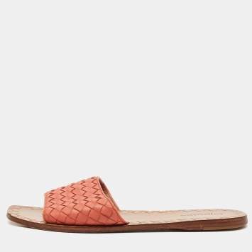 Pre Owned Bottega Veneta Coral Pink Intrecciato Leather Ravello Flat Slides Size 39