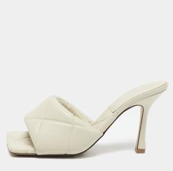 Bottega Veneta Cream Quilted Leather Lido Slide Sandals Size 37