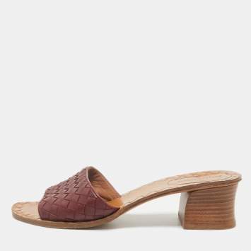Bottega Veneta Burgundy Intrecciato Leather Ravello Slide Sandals Size 38.5