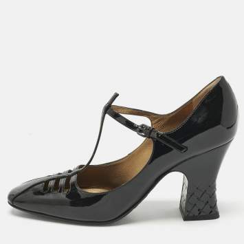 Pre Owned Bottega Veneta Black Patent Leather Cut Out Mary Jane Pumps Size 39.5