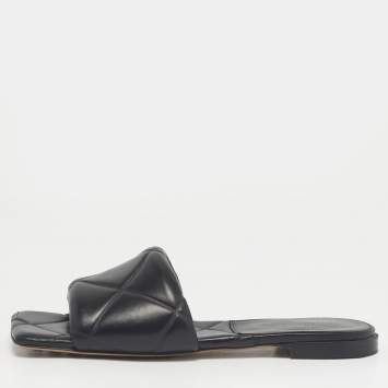 Pre Owned Bottega Veneta Black Leather Flat Slides Size 37