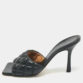 Pre Owned Bottega Veneta Black Leather Lido Slide Sandals Size 39.5