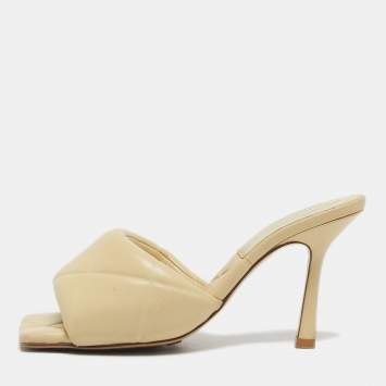 Pre Owned Bottega Veneta Beige Leather Lido Slide Sandals Size 36