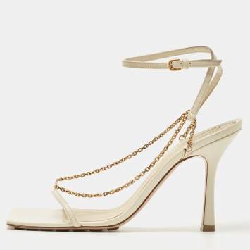 Pre Owned Bottega Veneta Size 37 Cream Leather Chain Ankle Strap Sandals