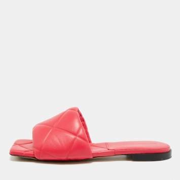 Pre Owned Bottega Veneta Lido Size 39 Fuchsia Pink Quilted Leather  Flat Slides
