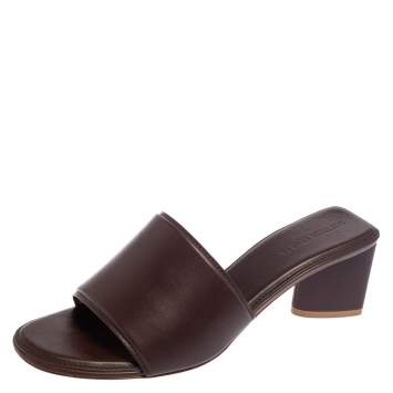 Pre Owned Bottega Veneta Brown Leather Block-Heel Mules Size 38.5
