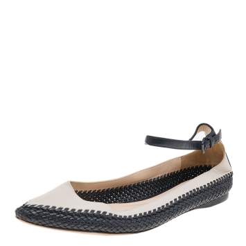 Pre Owned Bottega Veneta Off White/Black Leather Ankle Strap Ballet Flats Size 37.5
