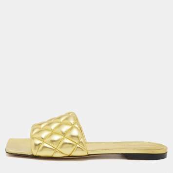 Pre Owned Bottega Veneta Gold Quilted Leather Lido Flat Slides Size 38.5