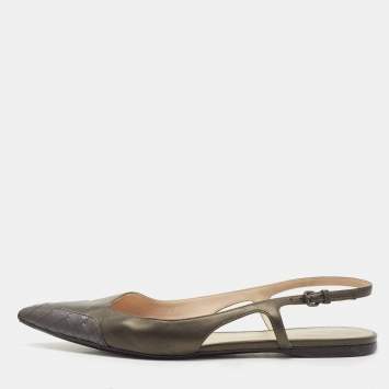 Pre Owned Bottega Veneta Two Tone Leather Slingback Flats Size 40