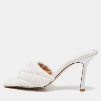 Pre Owned Bottega Veneta White Quilted Leather Lido Slide Sandals Size 38.5