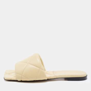 Pre Owned Bottega Veneta Cream Quilted Leather Lido Flat Slides Size 39.5
