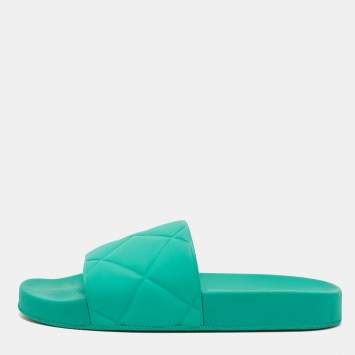 Pre Owned Bottega Veneta Green Rubber Pool Flat Slides Size 37