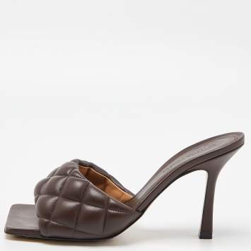 Pre Owned Bottega Veneta Brown Quilted Padded Leather Slide Sandals Size 38.5