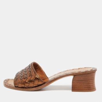 Pre Owned Bottega Veneta Gold Metallic Woven Leather Ravello Slides Size 35.5 