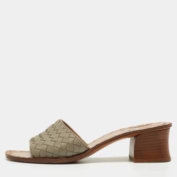 Pre Owned Bottega Veneta Grey Intercciato Leather Slides Size 38 