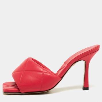 Pre Owned Bottega Veneta Pink Quilted Leather Lido Slide Sandals Size 36