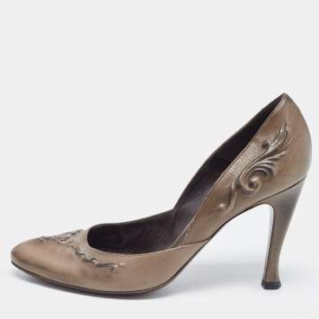 Pre Owned Bottega Veneta Olive Green Leather Round Toe Pumps Size 38.5