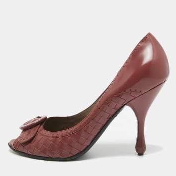 Pre Owned Bottega Veneta Pink Leather Buckle Detail Pumps Size 41