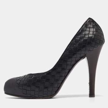 Pre Owned Bottega Veneta Black Intrecciato Leather Almond Toe Pumps Size 40