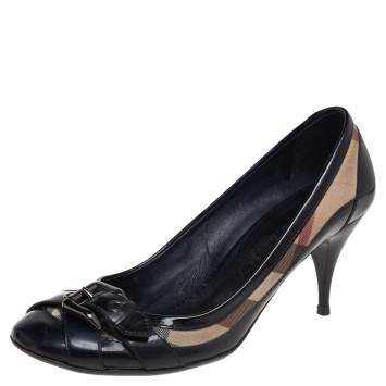 مملوكة مسبقًا Burberry Black/Beige  Patent  Leather And Nova Check Canvas Buckle Detail Pumps  Size 38.5