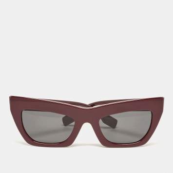 Pre Owned Burberry Black B4405 Cat Eye Sunglasses