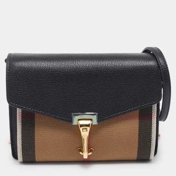 Pre Owned Burberry Black House Check Canvas and Leather Macken Crossbody Bag