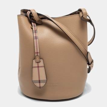 Pre Owned Burberry Brown Leather Crossbody Bucket Bag