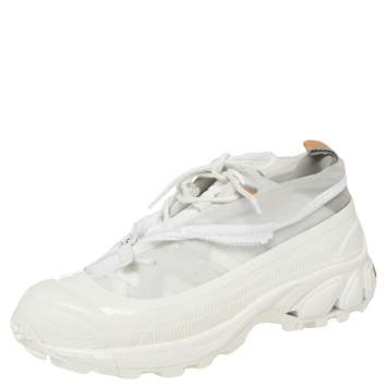 Pre Owned Burberry White Nylon and Rubber Arthur Low Top Sneakers Size 40