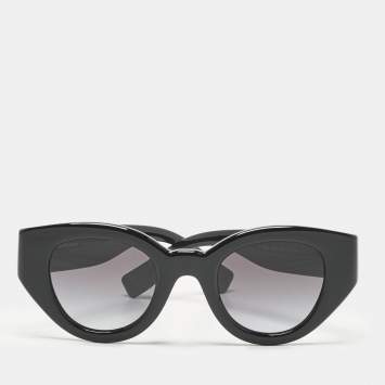 Pre Owned Burberry Black Gradient B 4390 TB Cat Eye Sunglasses
