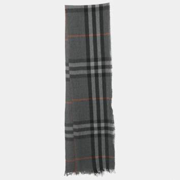 Pre Owned Burberry Grey Checks Wool Scarf