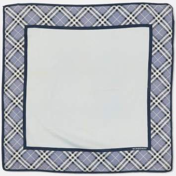 مملوكة مسبقًا Burberry Blue Checked Cotton Handkerchief