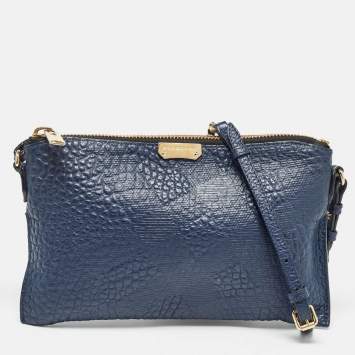 Pre Owned Burberry Navy Blue Grain Check Embossed Leather Peyton Crossbody Bag