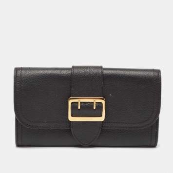 Pre Owned Burberry Black Leather Buckle Continental Wallet
