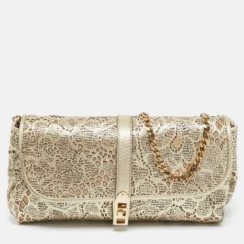 مملوكة مسبقًا Burberry Gold Laser Cut Leather Theia Chain Clutch