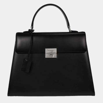 مملوكة مسبقًا Burberry Black Leather Handbag